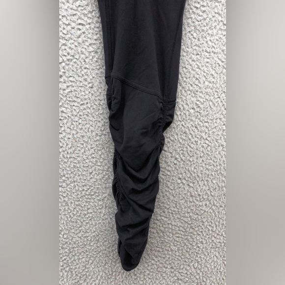 NWOT Lululemon Ready To Rulu Tight *28"
Black - Picture 7 of 9